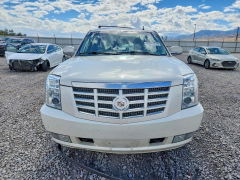 Foto 5 de la subasta – 2011 CADILLAC ESCALADE con VIN 1GYS4BEF0BR347648