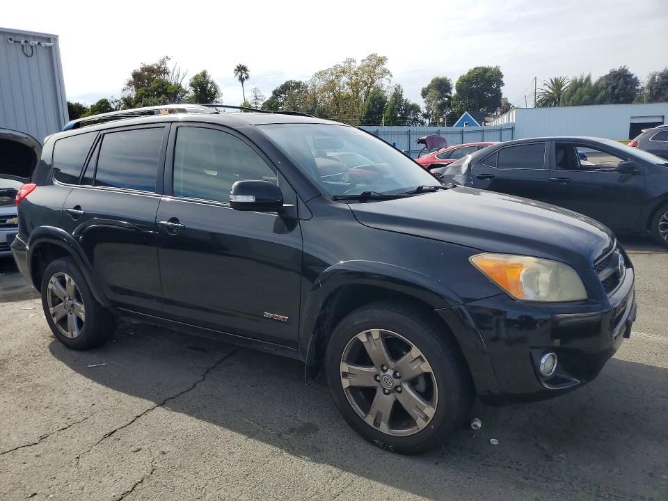 Photo 4 from auction – 2012 TOYOTA RAV4 with VIN JTMRF4DV9C5051779