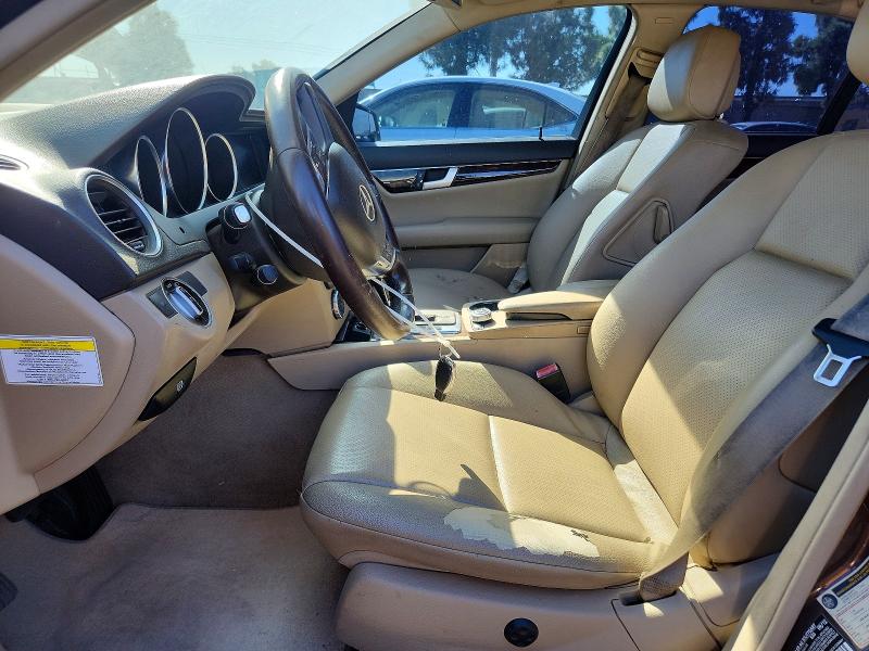 Photo 7 from auction – 2013 MERCEDES-BENZ C with VIN WDDGF4HB5DA789732