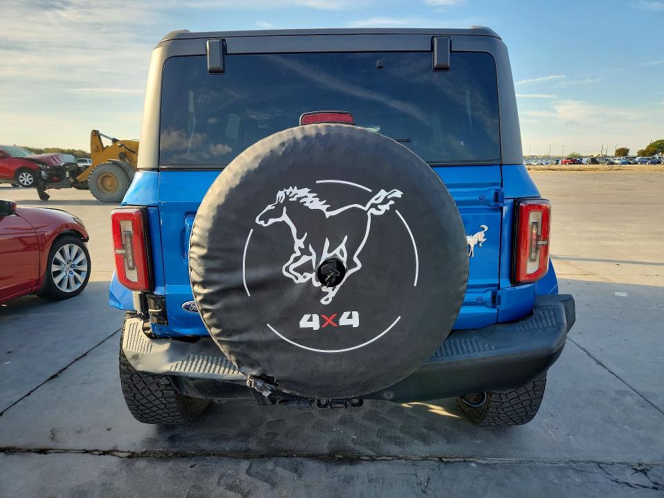 Foto 6 de la subasta – 2023 FORD BRONCO con VIN 1FMEE5DP8PLB13484