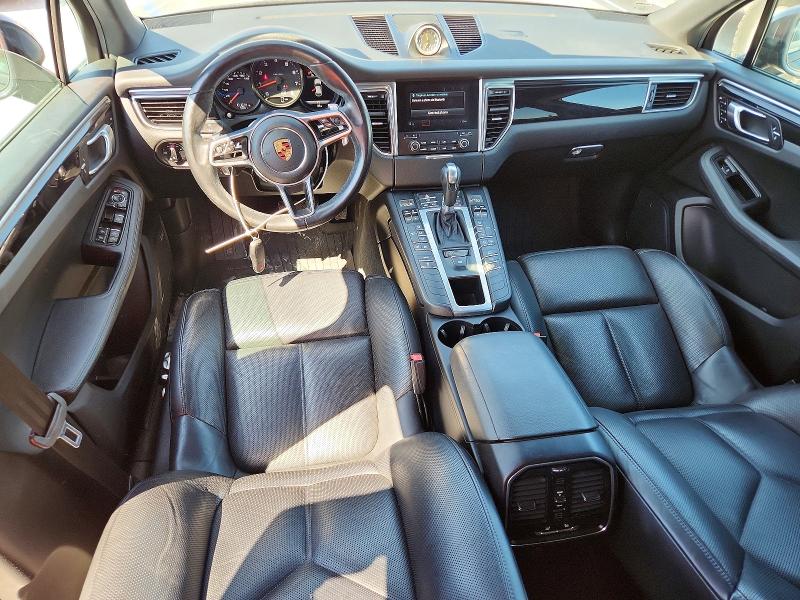 Photo 8 from auction – 2018 PORSCHE MACAN with VIN WP1AA2A56JLB14221