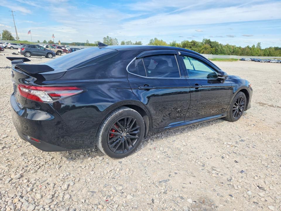 Снимка 3 от търг – 2022 TOYOTA CAMRY с VIN 4T1F31AK7NU596520