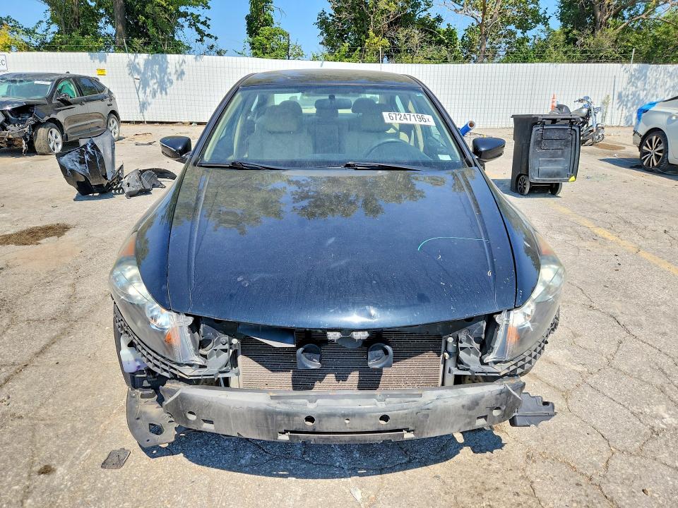 Photo 5 from auction – 2012 HONDA ACCORD with VIN 1HGCP2F47CA112079