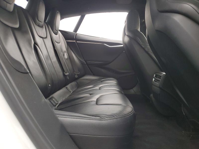 Фото 10 с аукциона – 2016 TESLA MODEL S с VIN 5YJSA1E2XGF128909