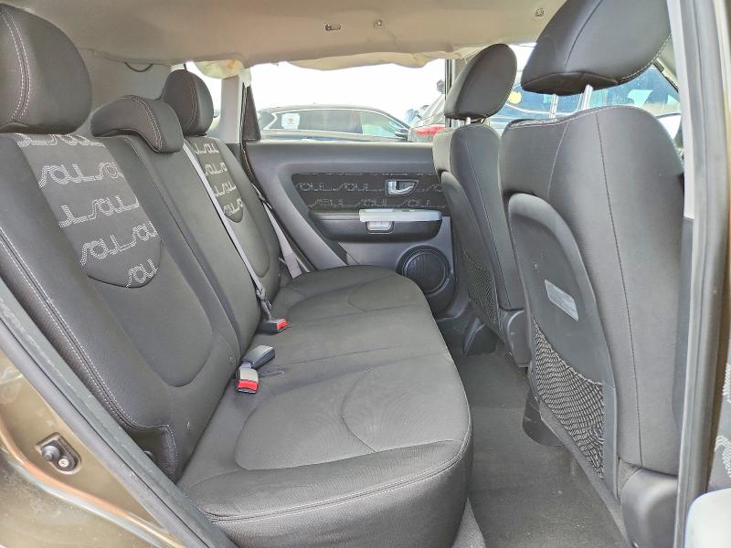 Photo 10 from auction – 2012 KIA SOUL with VIN KNDJT2A63C7371997