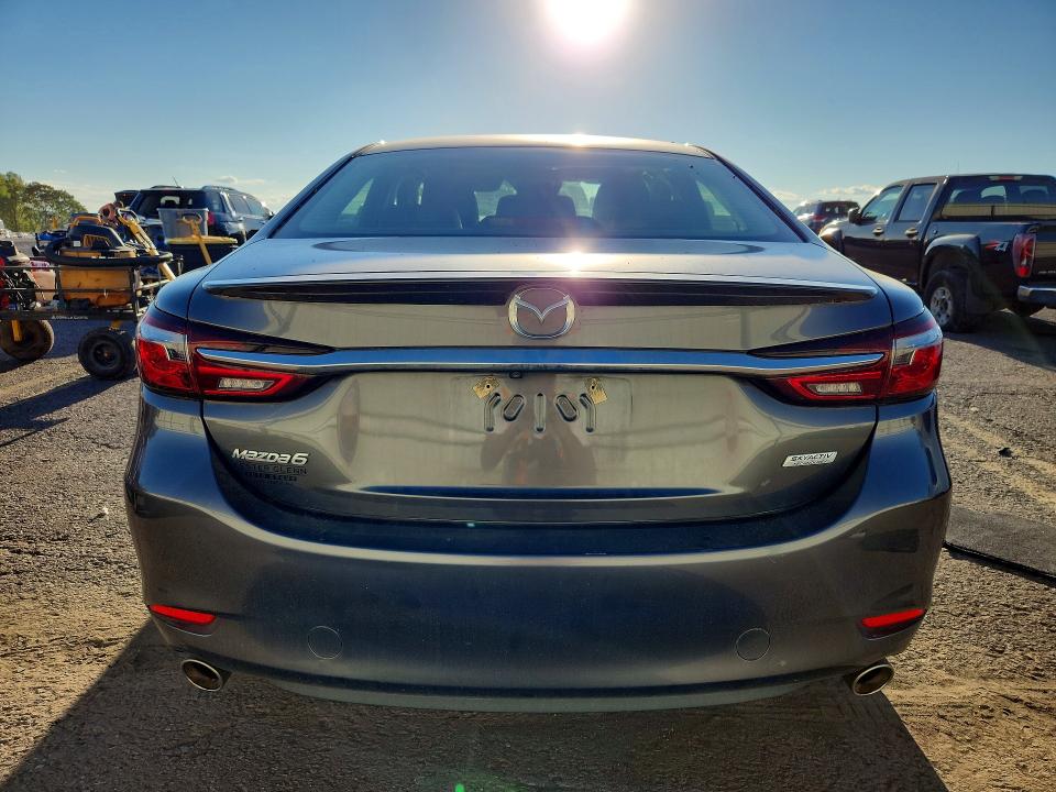 Foto 6 de la subasta – 2018 MAZDA 6 con VIN JM1GL1VM1J1301976
