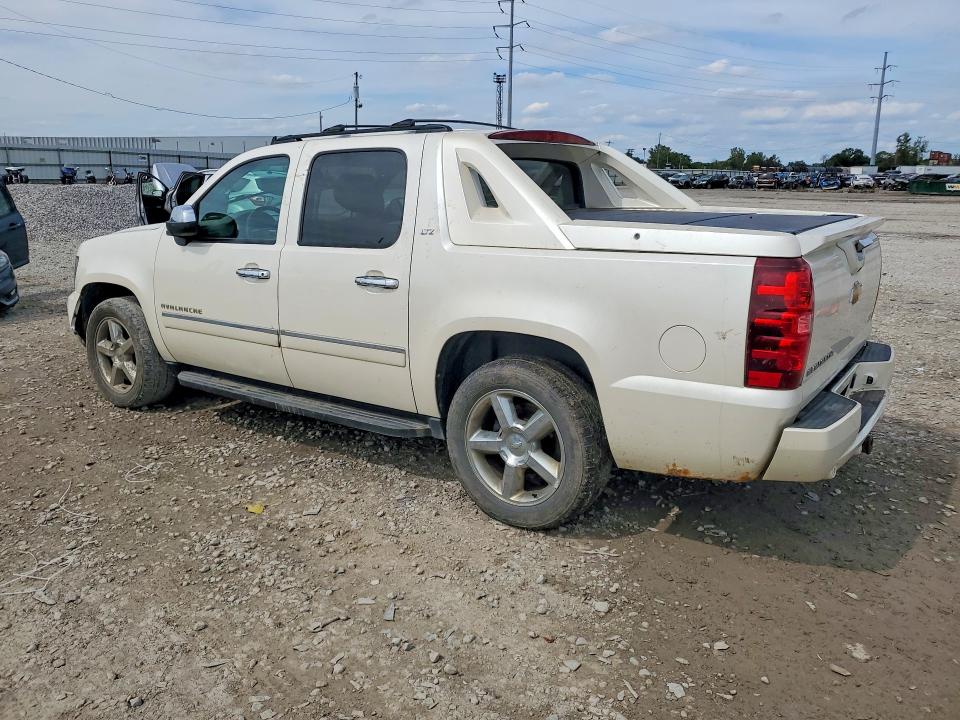 Zdjęcie 2 z aukcji – 2012 CHEVROLET AVALANCHE z VIN 3GNTKGE75CG211191