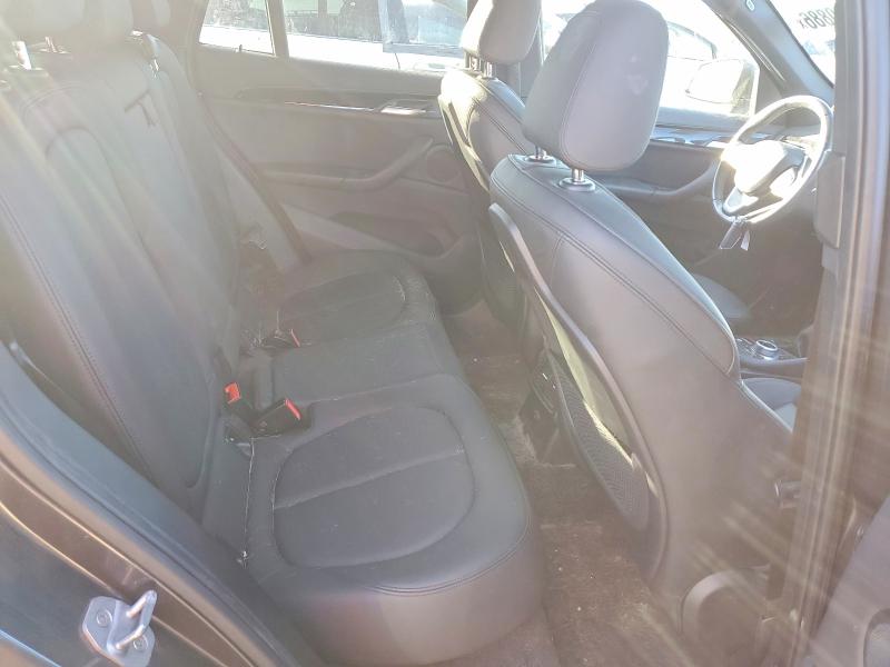 Photo 11 from auction – 2018 BMW X1 with VIN WBXHT3C31J5L25751