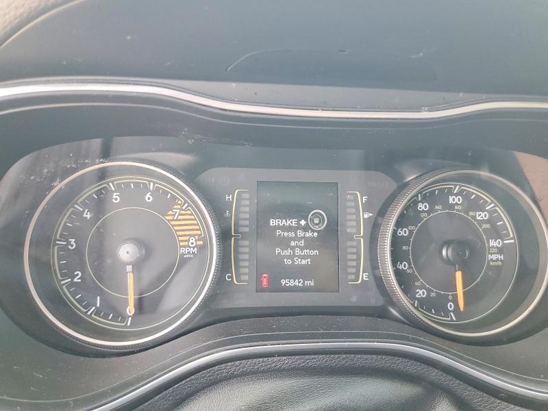 Фото 9 с аукциона – 2019 JEEP CHEROKEE с VIN 1C4PJLLX4KD381546