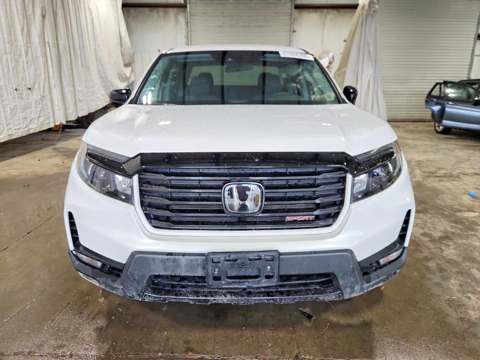 Photo 5 from auction – 2023 HONDA RIDGELINE with VIN 5FPYK3F1XPB044198