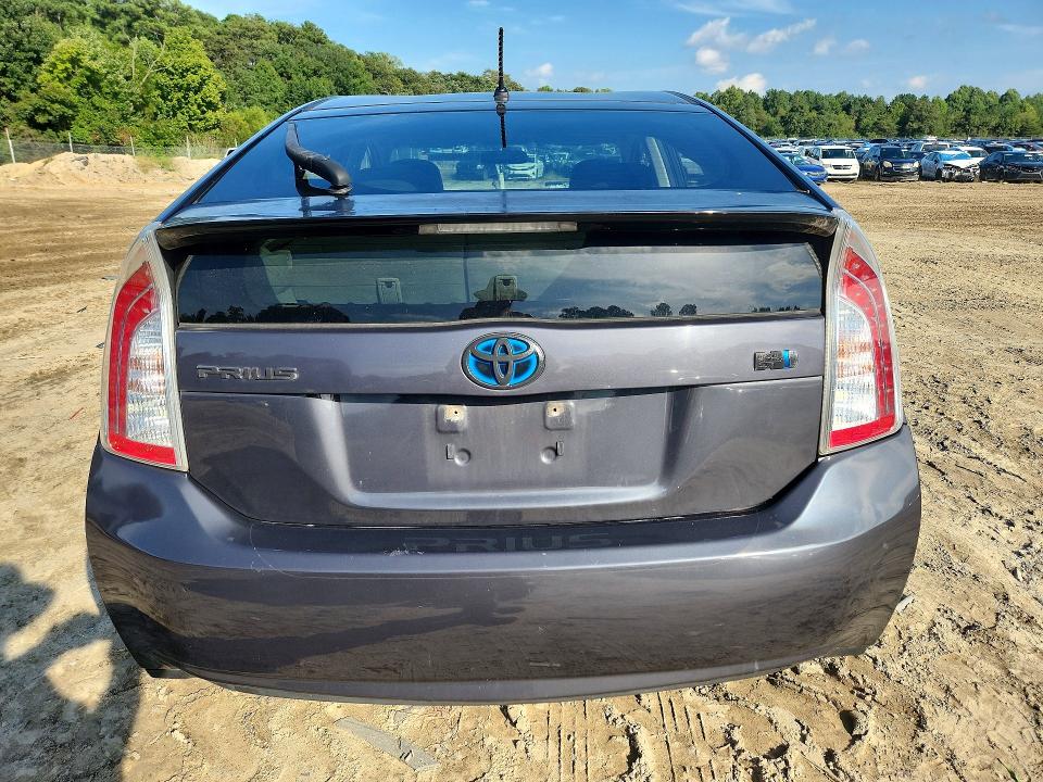 Photo 6 from auction – 2012 TOYOTA PRIUS with VIN JTDKN3DU4C1496007