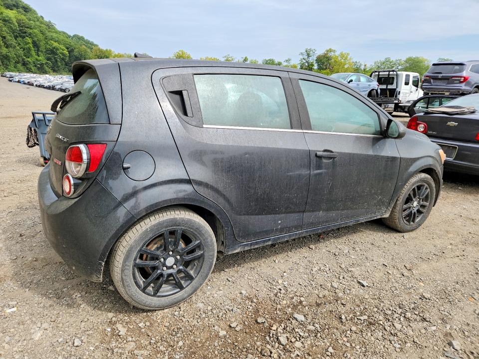 Zdjęcie 3 z aukcji – 2013 CHEVROLET SONIC z VIN 1G1JC6SB4D4134207