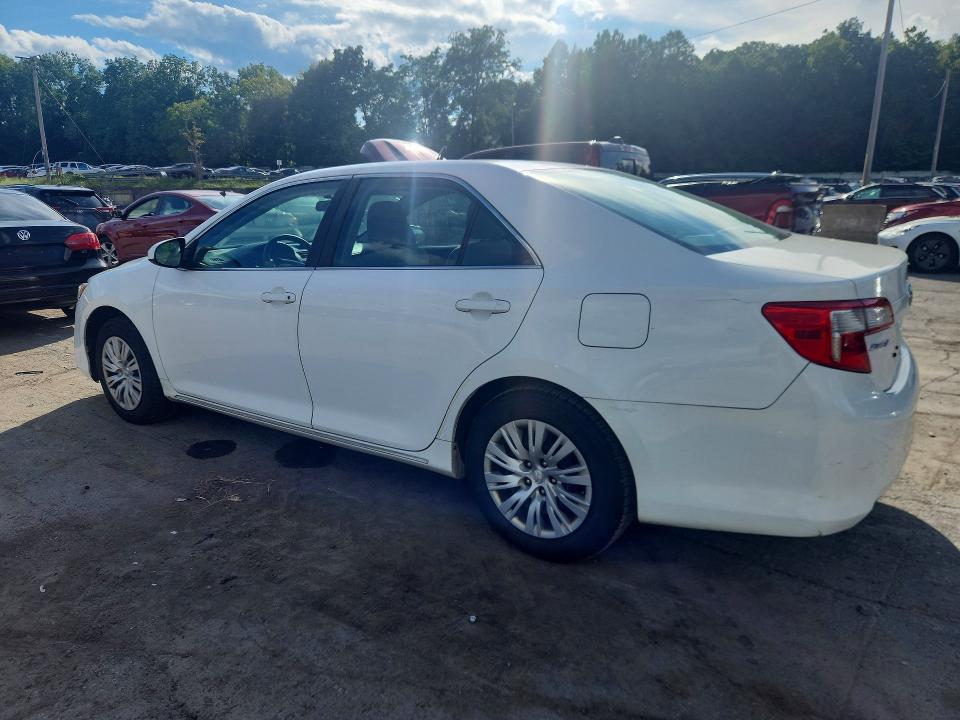 Photo 2 from auction – 2014 TOYOTA CAMRY with VIN 4T4BF1FK0ER341213