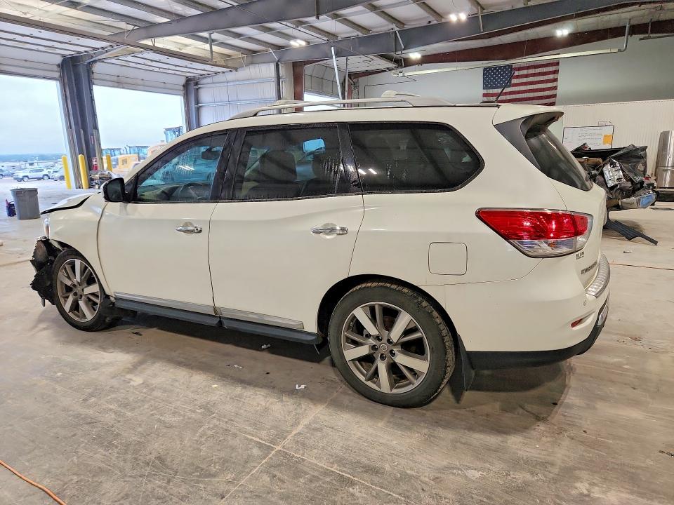 Снимка 2 от търг – 2016 NISSAN PATHFINDER с VIN 5N1AR2MM3GC624687