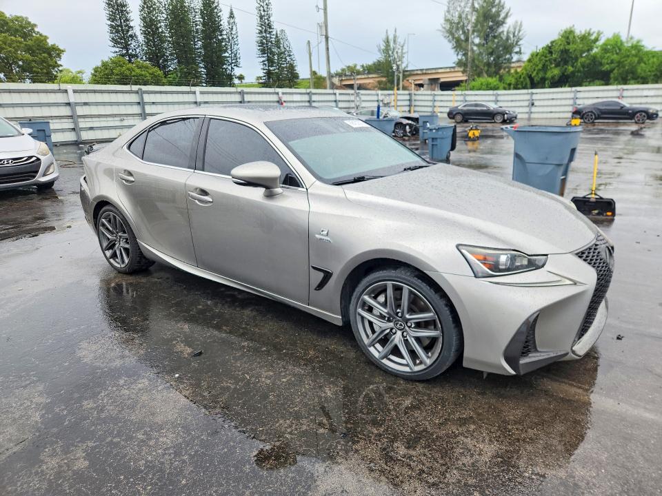 Zdjęcie 4 z aukcji – 2018 LEXUS IS z VIN JTHBA1D2XJ5078893