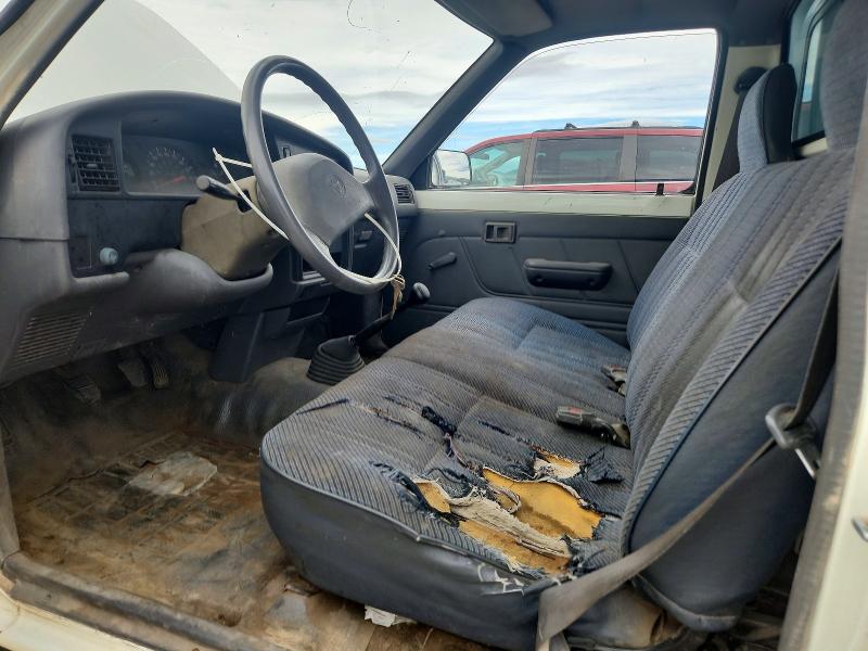 Photo 7 from auction – 1992 TOYOTA PICKUP with VIN JT4RN81A9N0098001