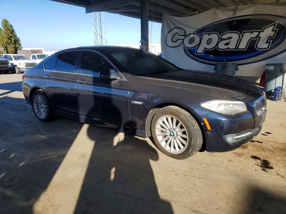 صورة رقم 4 من المزاد - 2011 BMW 535 مع VIN WBAFR7C52BC266067