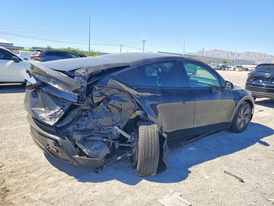 Photo 3 from auction – 2026 TESLA MODEL Y with VIN 7SAYGDED3TF530246