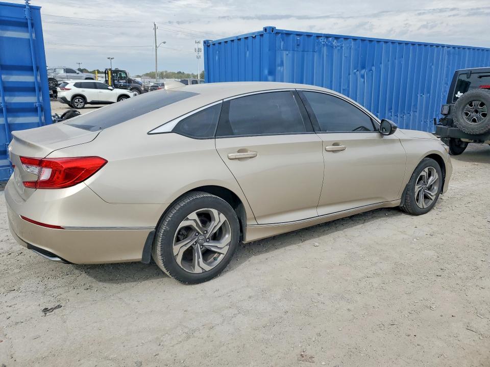 Снимка 3 от търг – 2020 HONDA ACCORD с VIN 1HGCV1F49LA129661