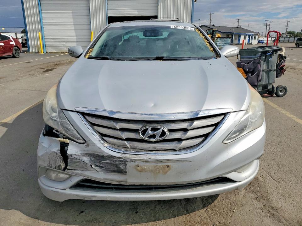 Фото 5 с аукциона – 2011 HYUNDAI SONATA с VIN 5NPEC4AB0BH184334