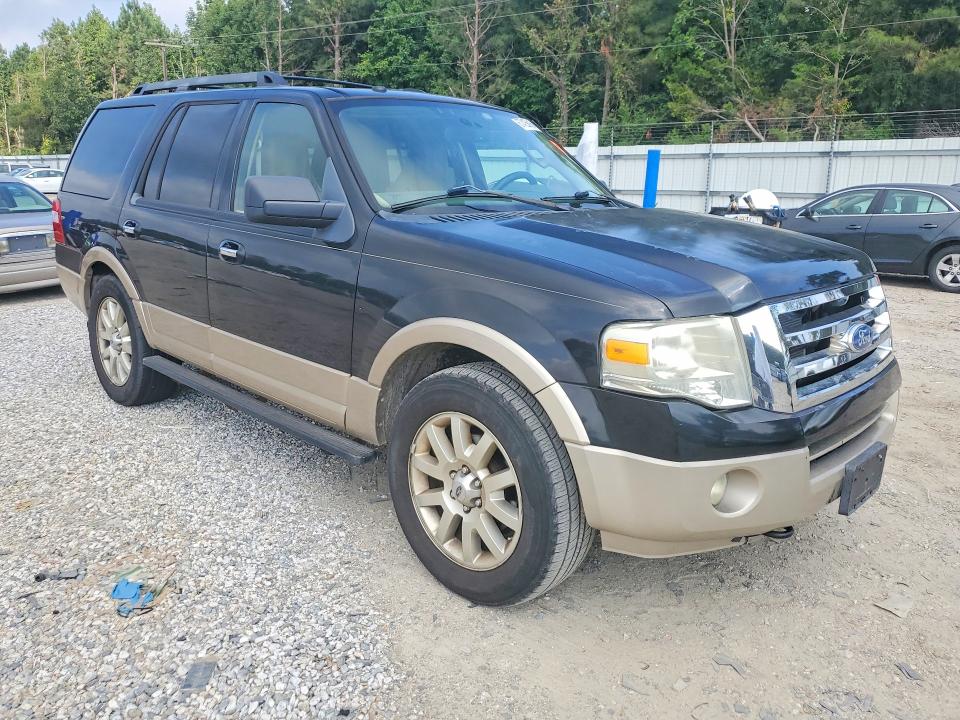 Photo 4 from auction – 2011 FORD EXPEDITION with VIN 1FMJU1J55BEF01976