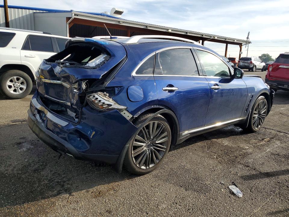 Photo 3 from auction – 2017 INFINITI QX70 with VIN JN8CS1MW6HM413464