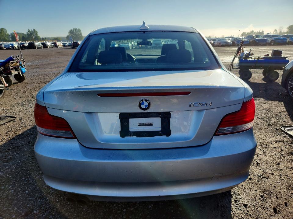 Photo 6 from auction – 2008 BMW 128 with VIN WBAUP73588VF06560