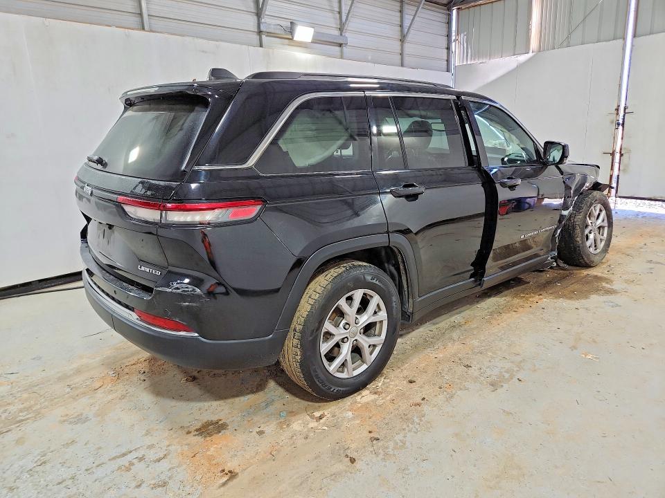 Photo 3 from auction – 2022 JEEP GRAND CHEROKEE with VIN 1C4RJGBG6N8567216