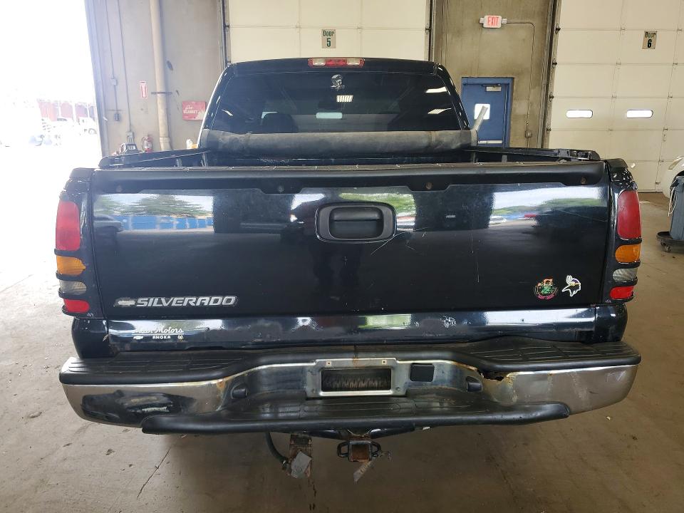 Photo 6 from auction – 2006 CHEVROLET SILVERADO with VIN 2GCEK13N761184136