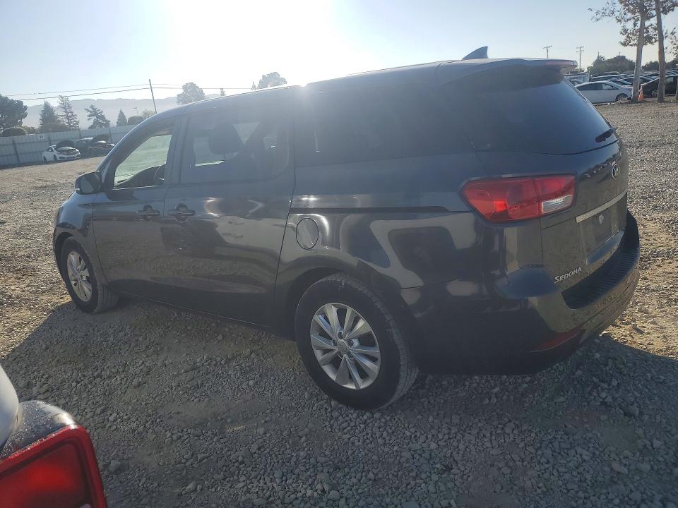 Photo 2 from auction – 2018 KIA SEDONA with VIN KNDMB5C15J6407100