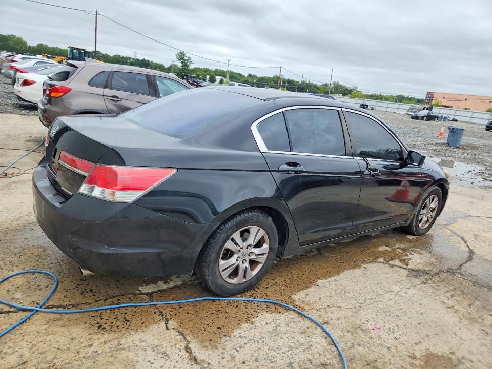 Photo 3 from auction – 2012 HONDA ACCORD with VIN 1HGCP2F67CA240100