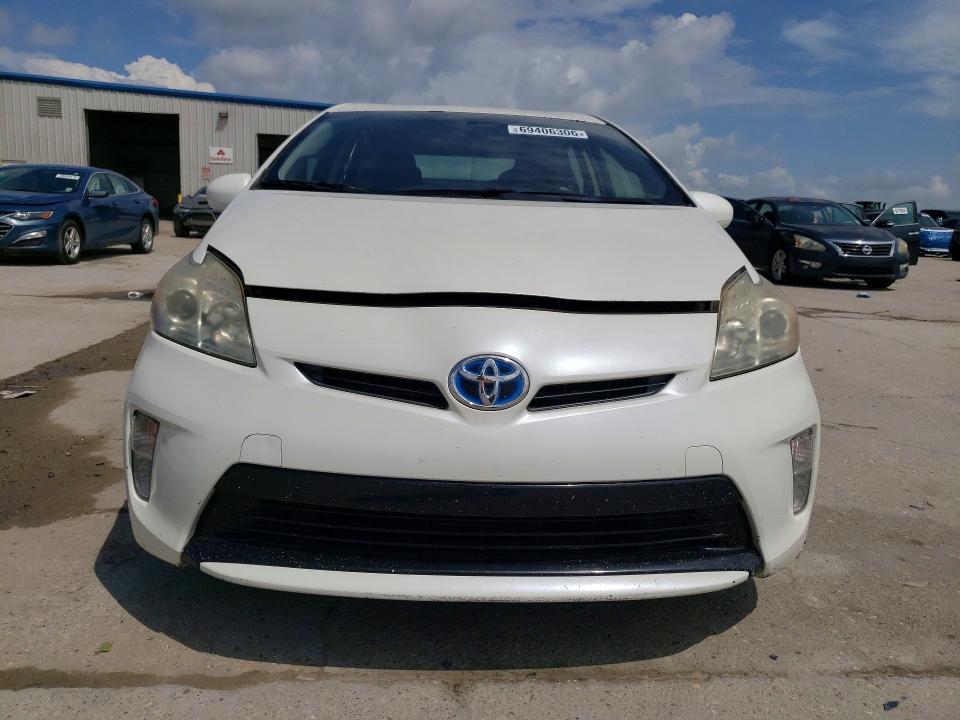 Photo 5 from auction – 2012 TOYOTA PRIUS with VIN JTDKN3DU1C0334972