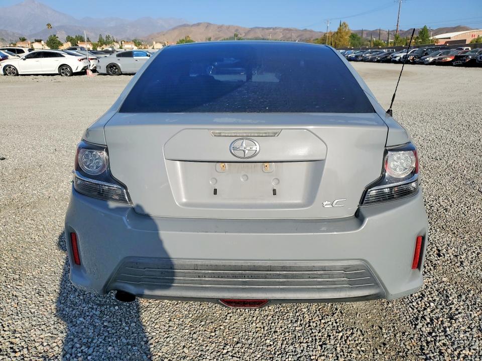 صورة رقم 6 من المزاد - 2014 SCION TC مع VIN JTKJF5C71E3075104