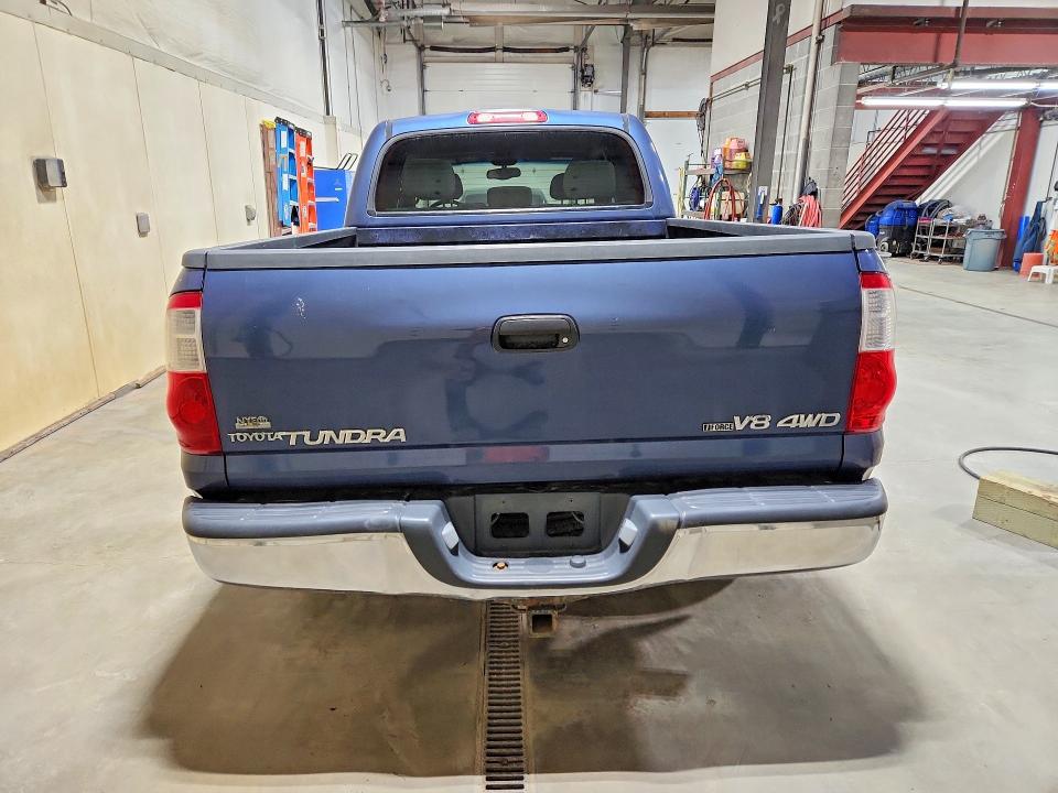 Photo 6 from auction – 2004 TOYOTA TUNDRA with VIN 5TBDT44134S442799