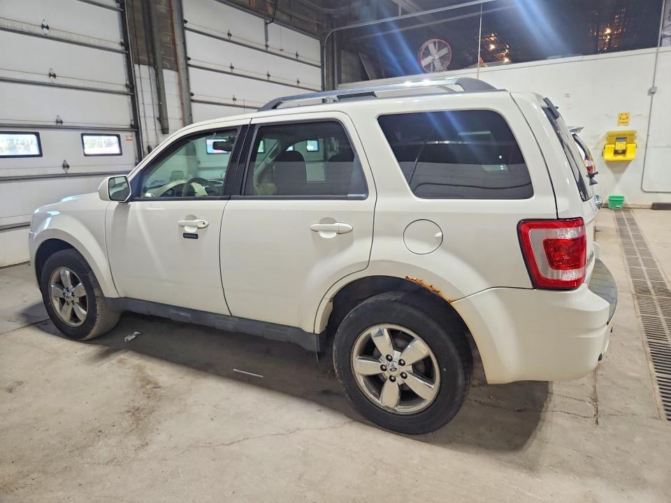 Photo 2 from auction – 2011 FORD ESCAPE with VIN 1FMCU9EGXBKA18620