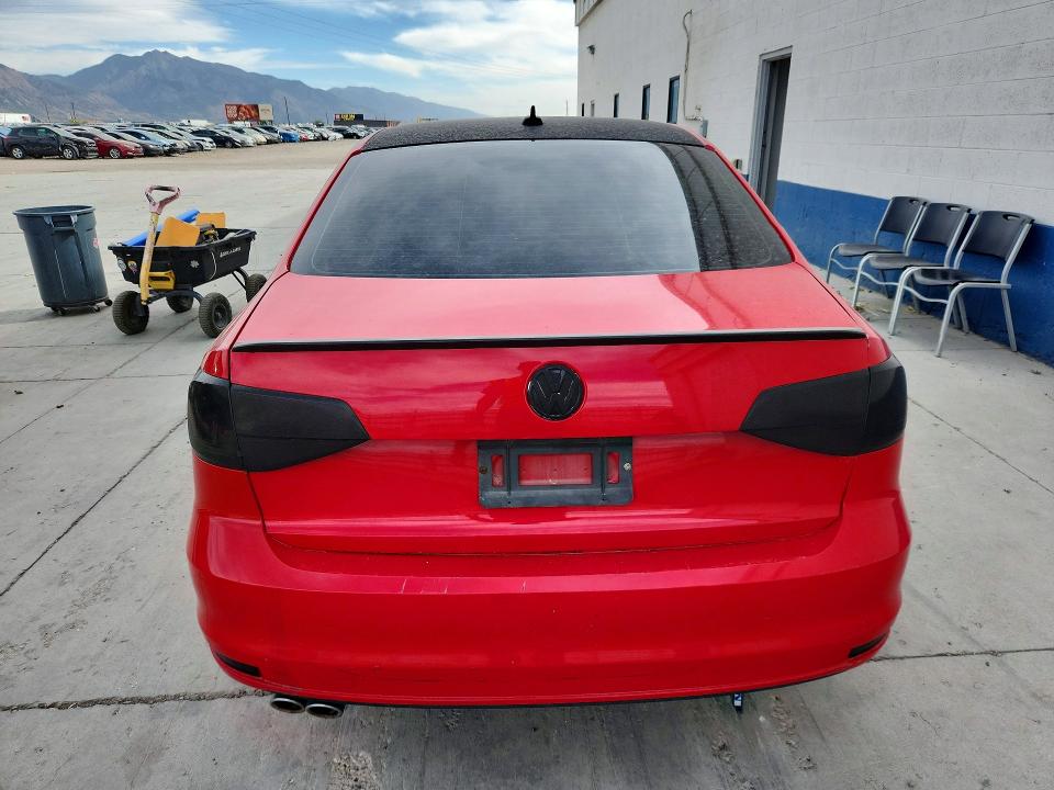 Снимка 6 от търг – 2015 VOLKSWAGEN JETTA с VIN 3VWLA7AJXFM285027