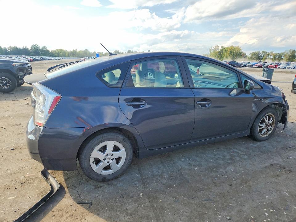 صورة رقم 3 من المزاد - 2011 TOYOTA PRIUS مع VIN JTDKN3DU0B0302223