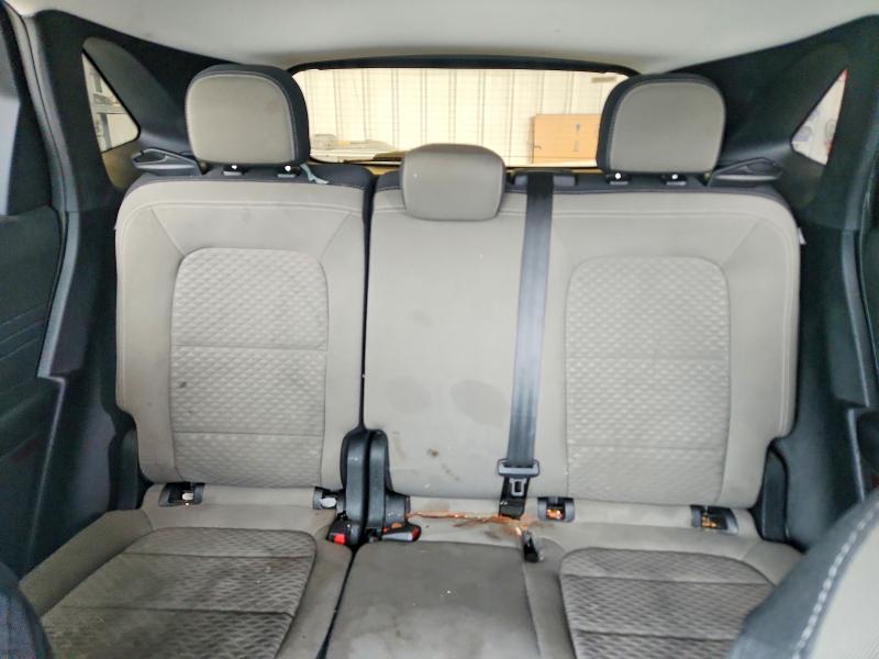 Photo 10 from auction – 2022 FORD ESCAPE with VIN 1FMCU0G63NUA20010