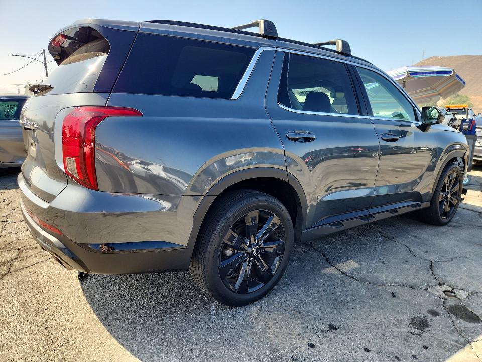 Photo 3 from auction – 2023 HYUNDAI PALISADE with VIN KM8R34GE4PU642811