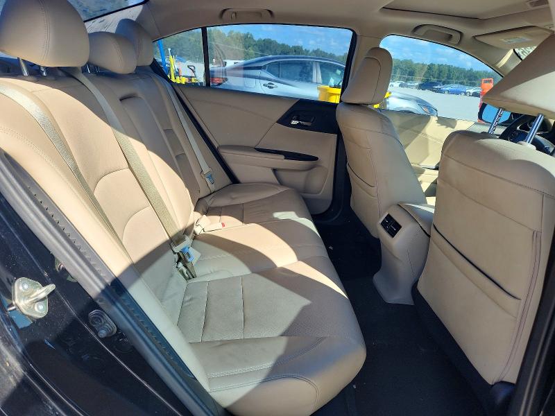 Photo 10 from auction – 2015 HONDA ACCORD with VIN 1HGCR6F53FA003746