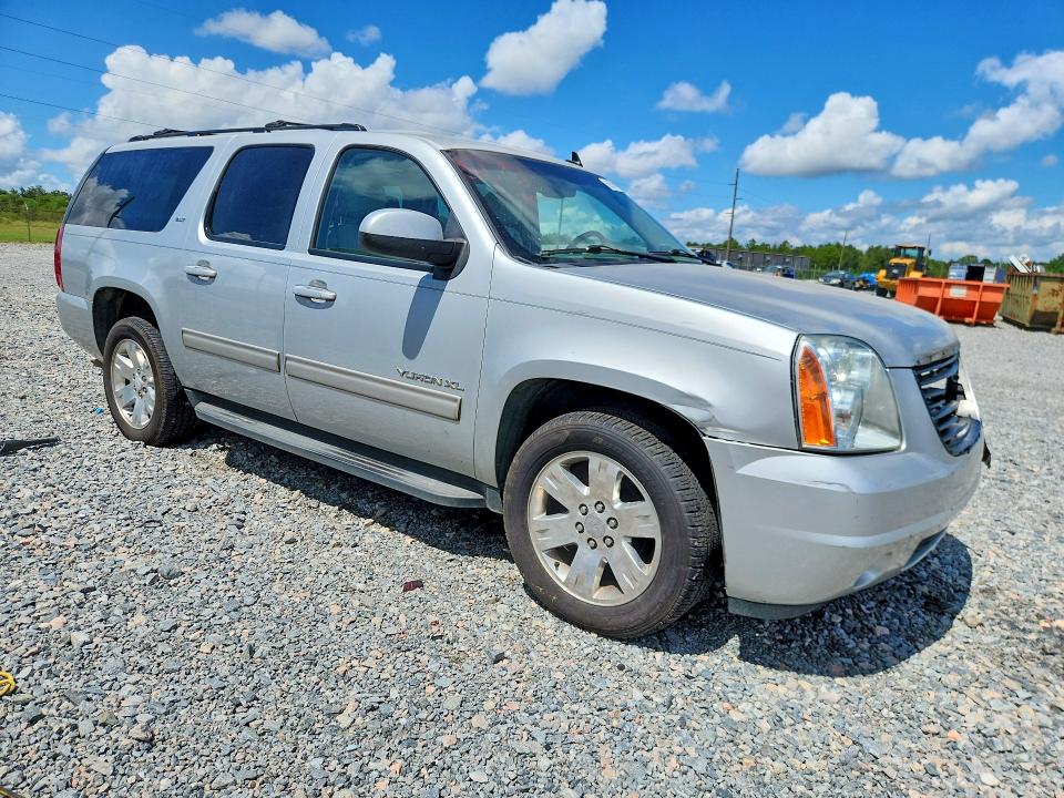 Снимка 4 от търг – 2013 GMC YUKON XL SLT 1500 с VIN 1GKS1KE09DR357242