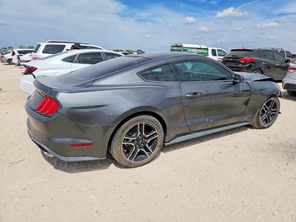 Photo 3 from auction – 2020 FORD MUSTANG with VIN 1FA6P8TH2L5138626