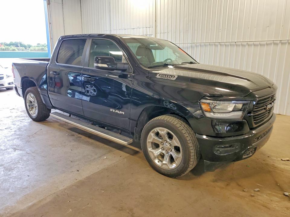 Фото 4 с аукциона – 2020 RAM 1500 с VIN 1C6SRFFT1LN326116