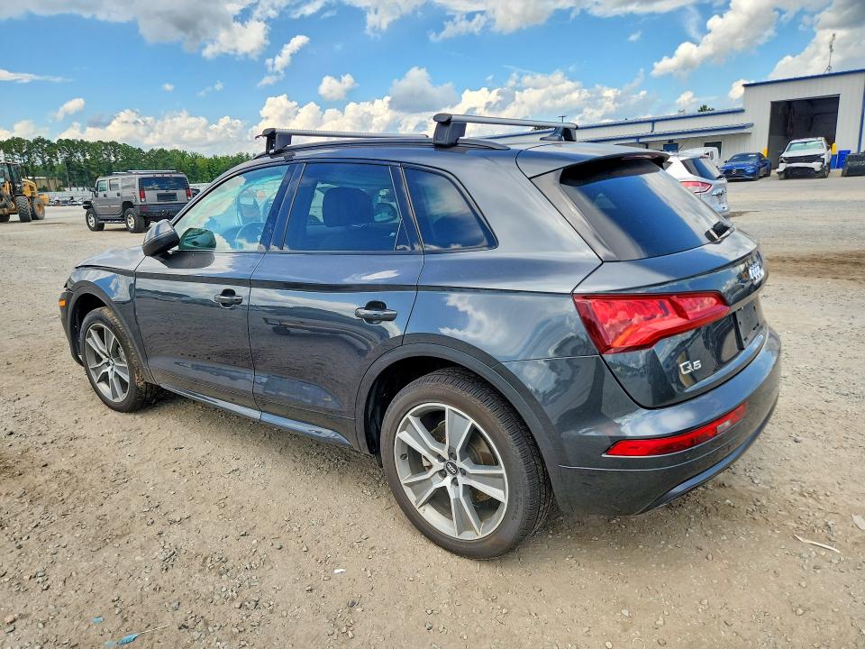 Zdjęcie 2 z aukcji – 2019 AUDI Q5 z VIN WA1BNAFY0K2084285