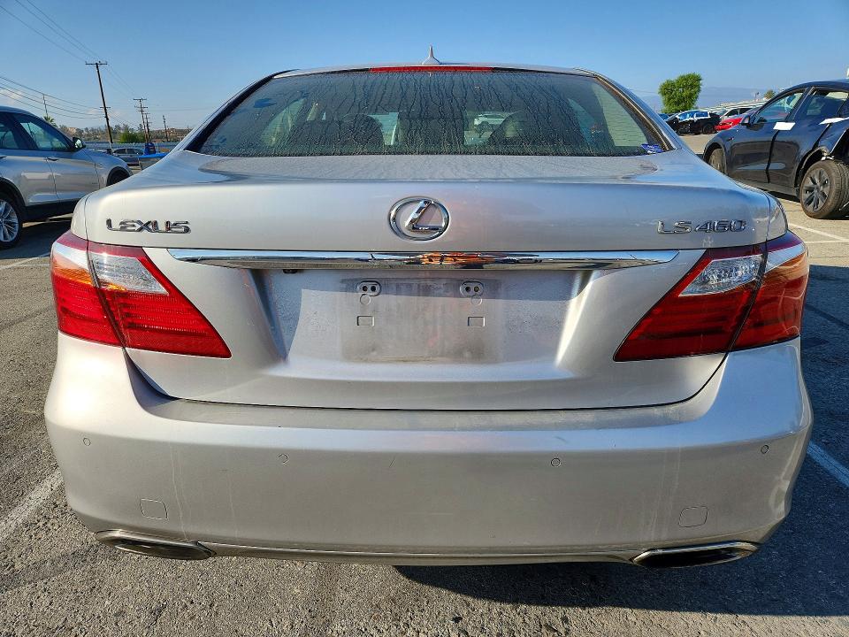 Фото 6 с аукциона – 2010 LEXUS LS с VIN JTHBL5EF1A5093155