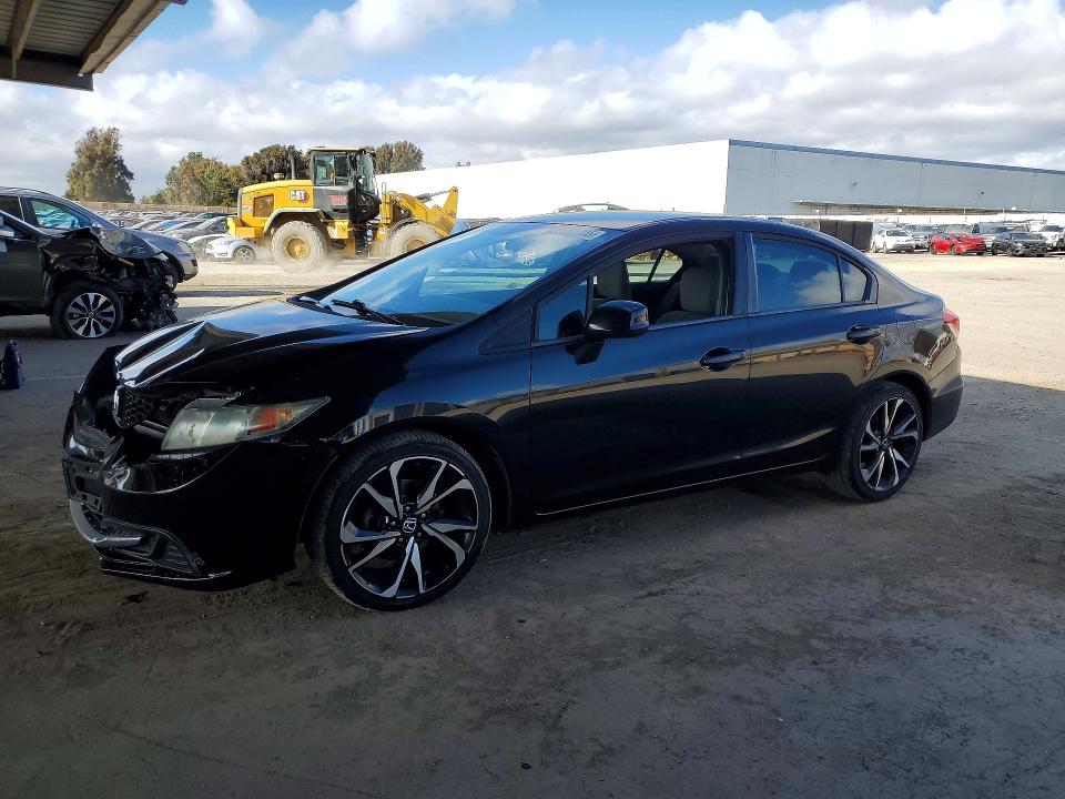 Снимка 1 от търг – 2013 HONDA CIVIC с VIN 19XFB2F59DE218860