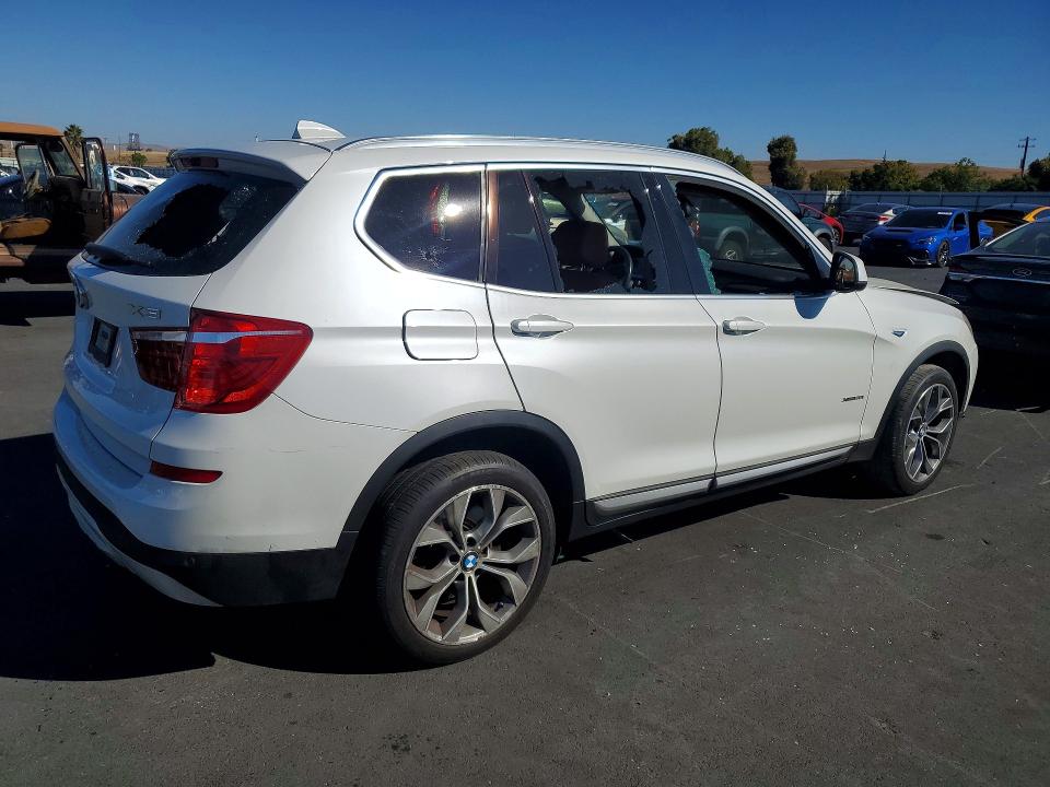 Photo 3 from auction – 2016 BMW X3 with VIN 5UXWX9C50G0D84729