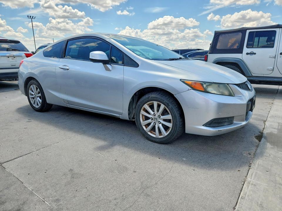 Фото 4 с аукциона – 2012 HONDA CIVIC с VIN 2HGFG3B80CH503281