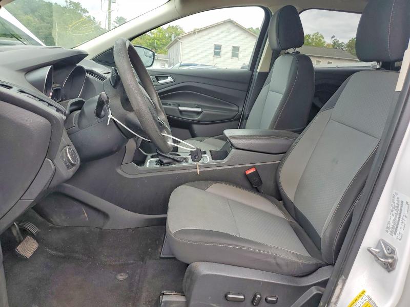 Foto 7 de la subasta – 2017 FORD ESCAPE con VIN 1FMCU9G90HUE83712