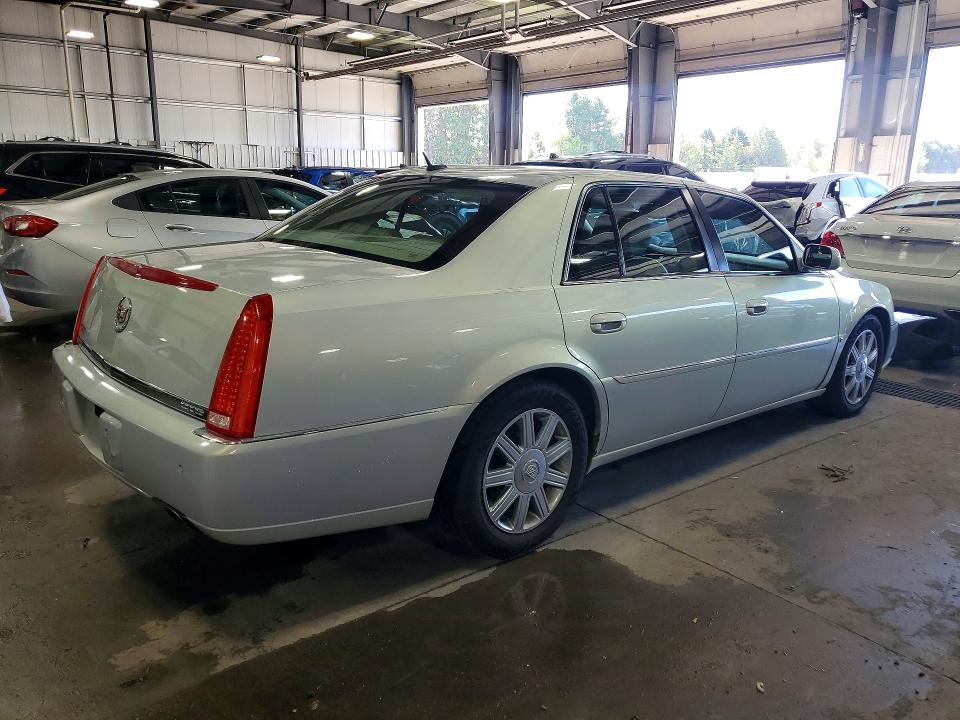 Photo 3 from auction – 2007 CADILLAC DTS with VIN 1G6KD57Y07U101440
